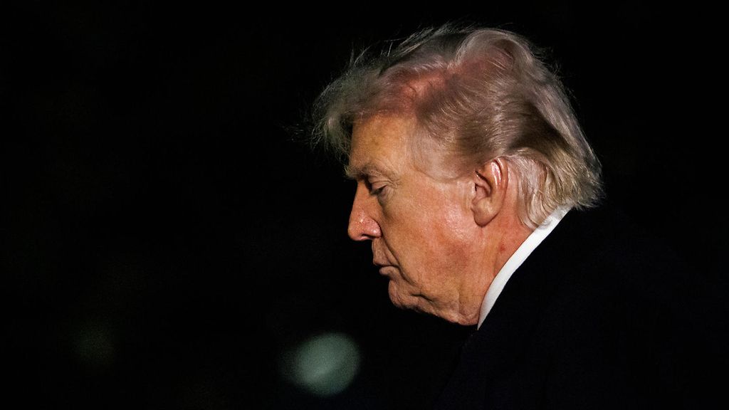Epäily: Trumpin syntymäpäivätapahtumaan aiottiin pudottaa räjähteitä