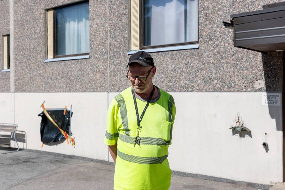 Jyväskylän Kaakkolammella on syttynyt tiuhaan tulipaloja samassa talossa – asukkaat päivittelevät rauhattomuutta