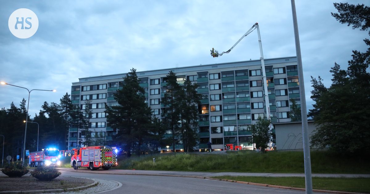 Kontulan kerrostalossa raju parvekepalo yöllä – yksi ihminen pelastettiin – kuvituskuva