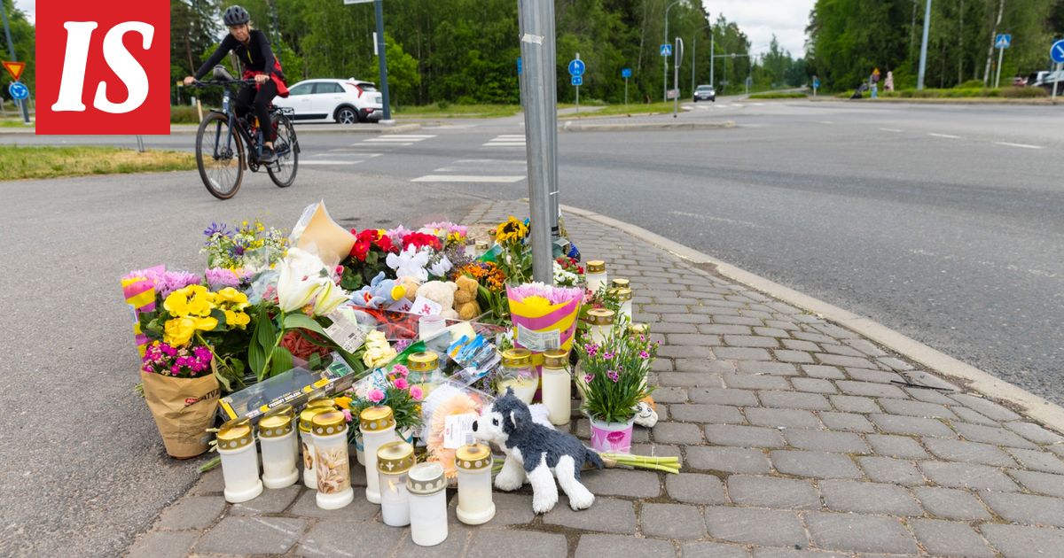 Koskettava muistopaikka Turussa: kuollutta lasta muistetaan hiljaisuudella ja kynttilöillä – kuvituskuva