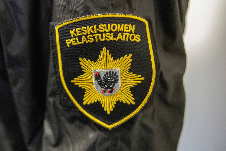 Luhtitalon käytävällä syttyi tulipalo Jyväskylässä – yksi loukkaantui