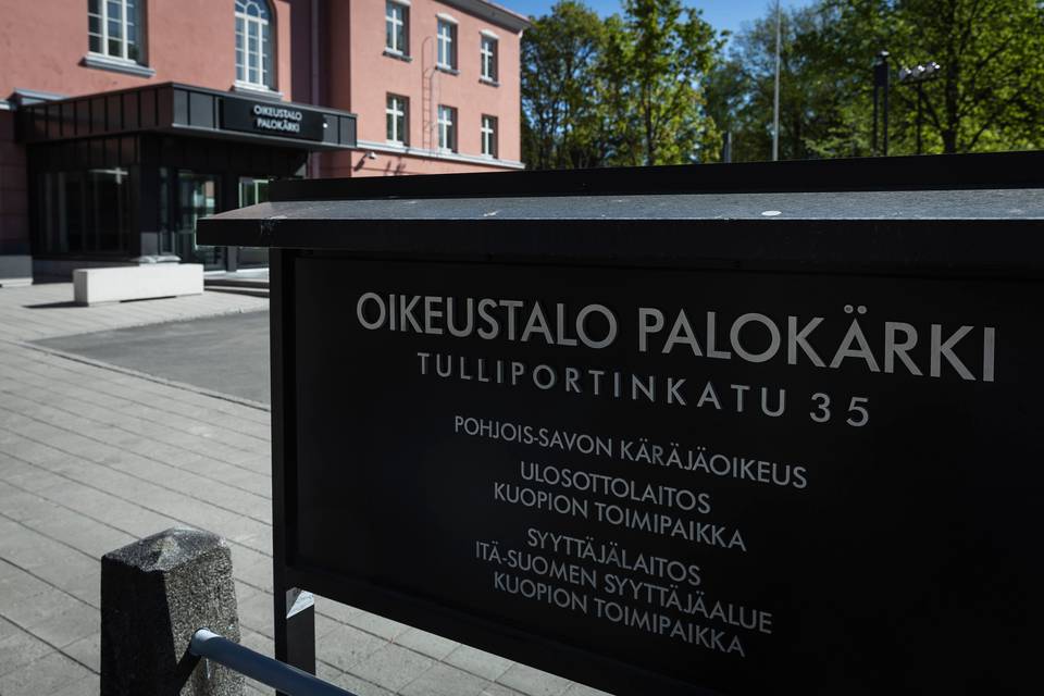 Mies tuomittiin tapon yrityksestä Kuopion päiväkeskuksessa – vankeutta yli neljä vuotta