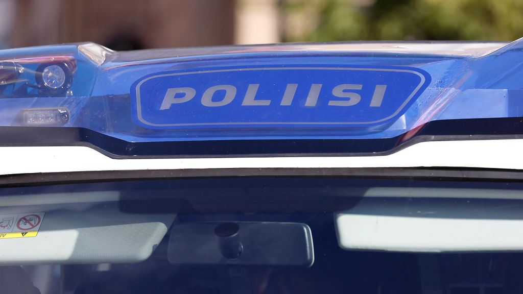Tampereen keskustassa käynnissä fasisminvastainen mielenosoitus