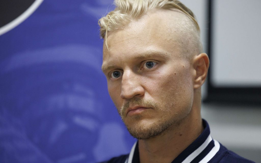 Teemu Pulkkinen Suomen maajoukkueen mukana erikoisturnauksessa