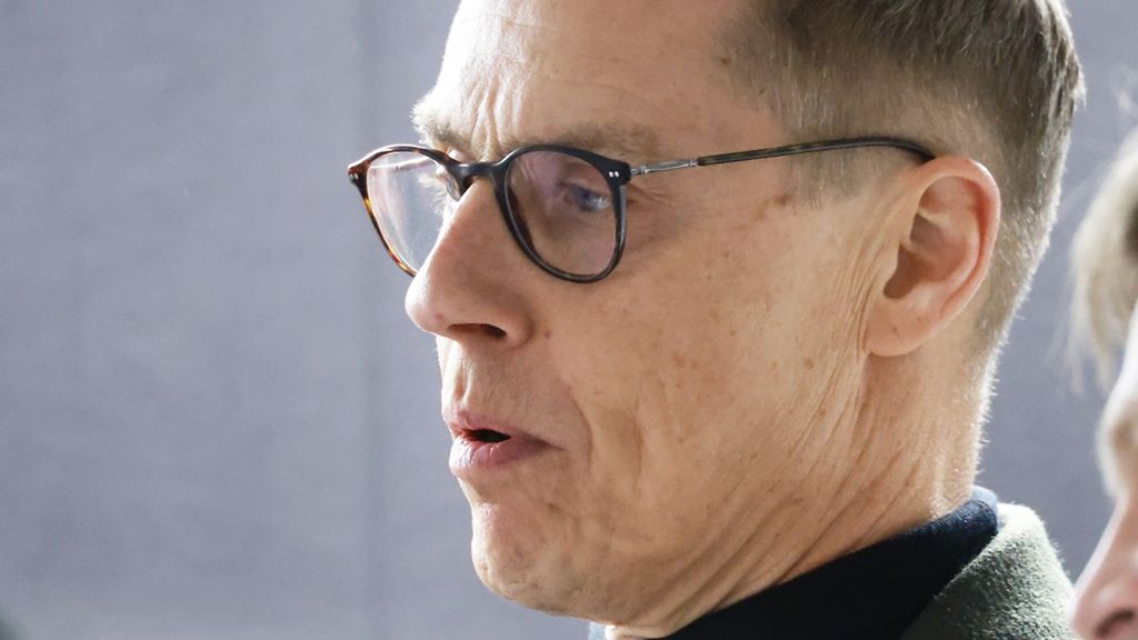 Ulkoministeri Stubb evakuoitu Kiovassa ilmahälytyksessä