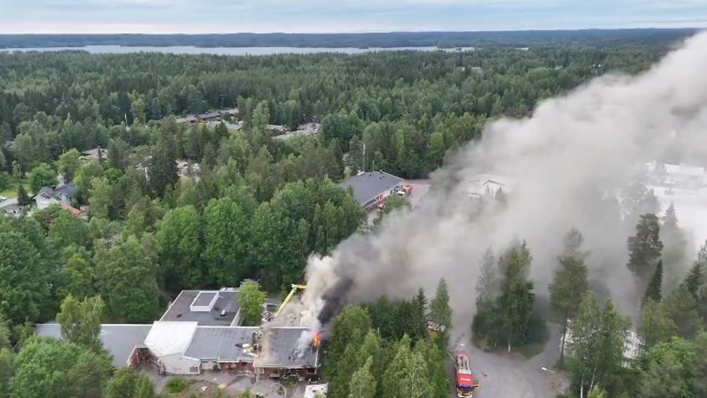 Uutta tietoa Tampereen tulipalosta – poliisi epäilee tahallaan sytytetyksi