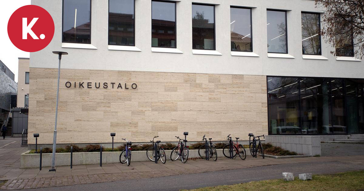 Venäjä-pakotteiden rikkomisesta epäilty kuorma-autoyhtiö teki kymmenien miljoonien liikevaihtoa vielä sodan alettua – kuvituskuva