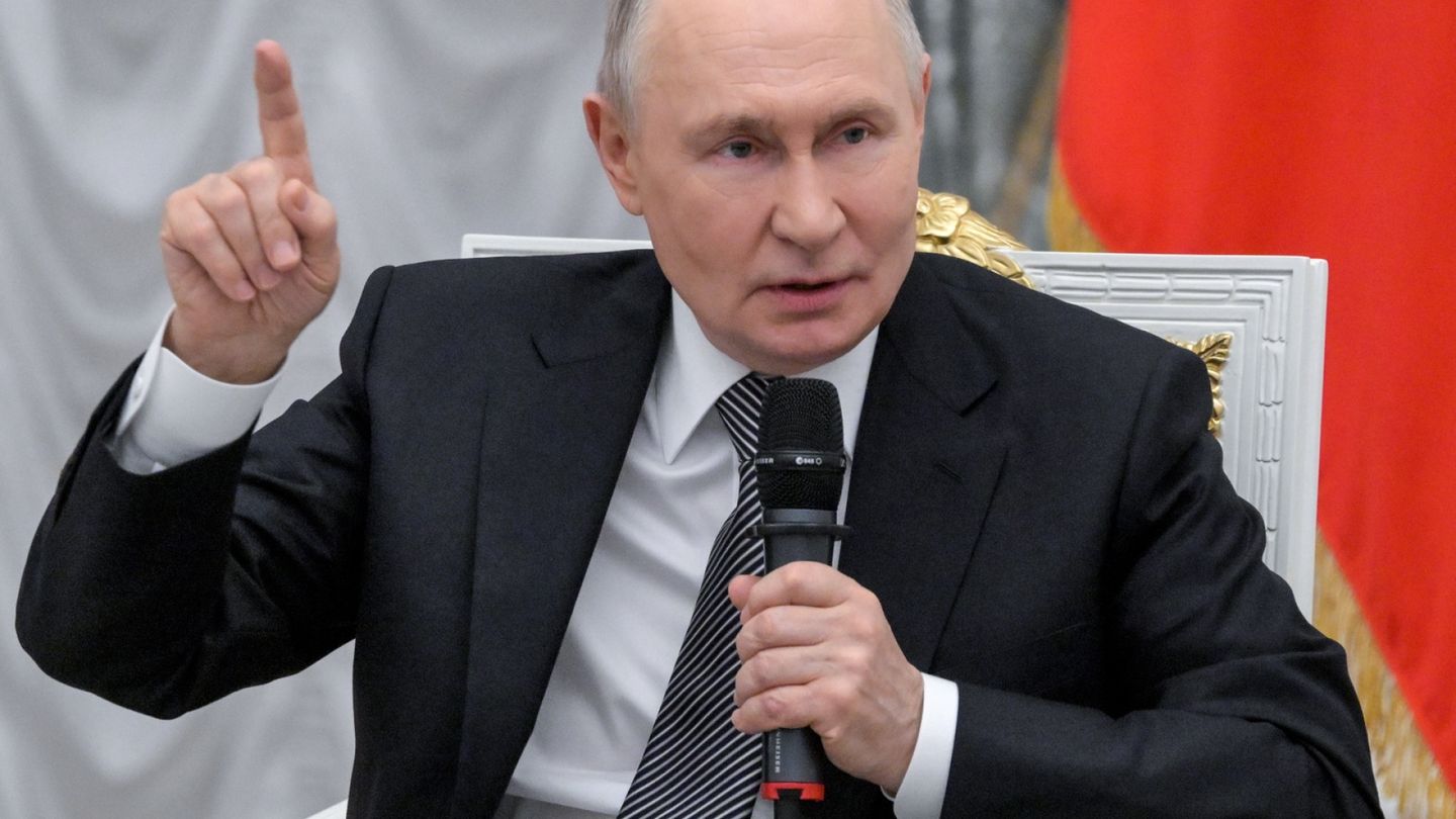 Viron tiedustelupäällikkö: Aika käy vähiin Putinille
